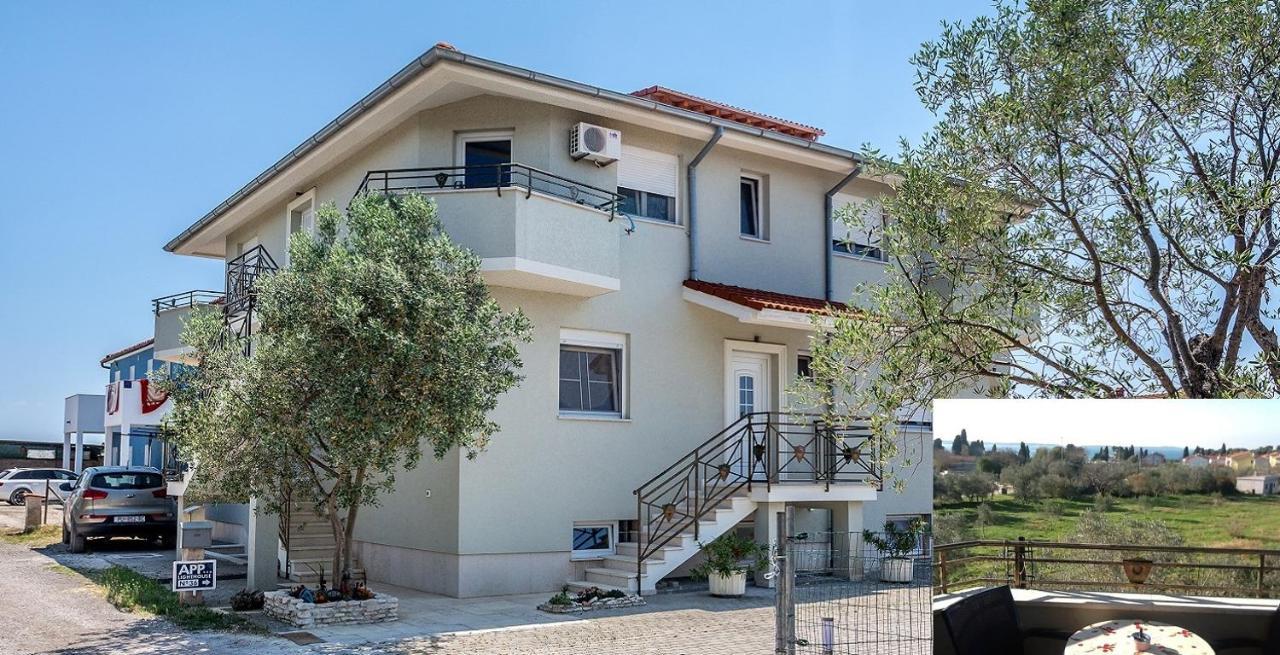 Apartments Lighthouse Фажана Экстерьер фото